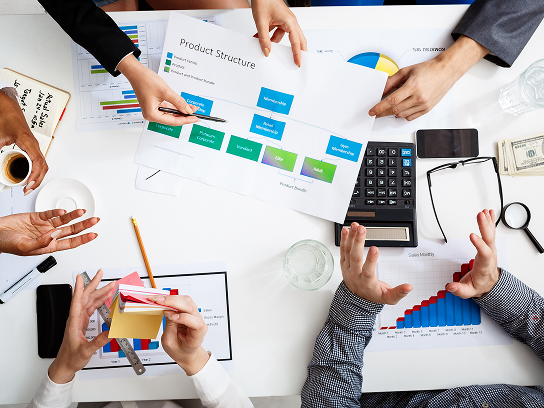 businessmen-hands-white-table-with-documents-drafts_1