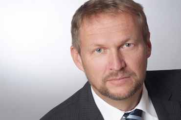Portrait-Foto von Dirk Lankenau
