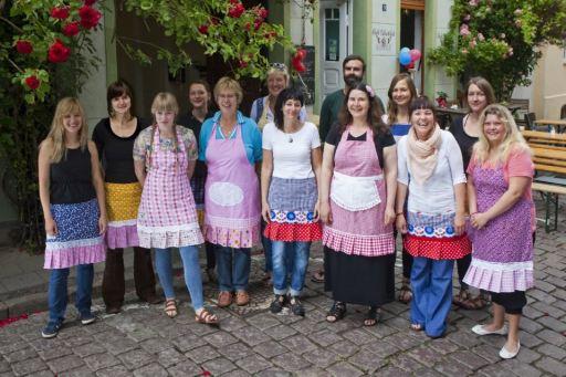 Katharina Glücklich and her team